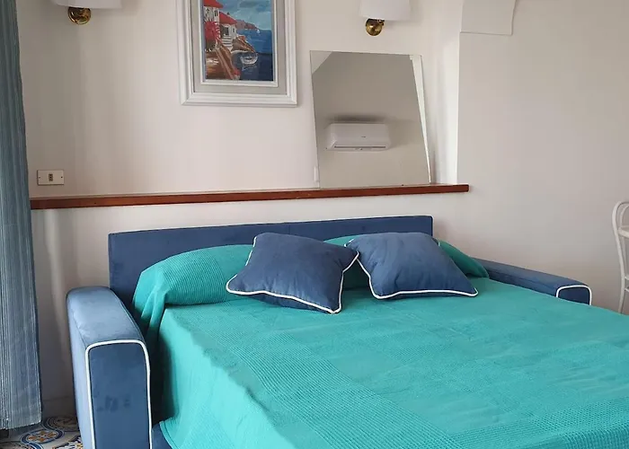 Apartment Casa Claudia - Center 5 Minutes To Positano