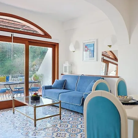 Casa Claudia - Positano Center - 5 Minutes To Beach - For 4 People, Ideally Located In The Heart Of Positano, With Terrace Apartmán Positano