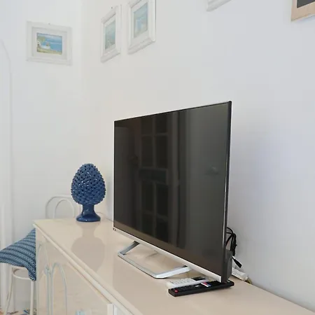 Apartmán Casa Claudia - Positano Center - 5 Minutes To Beach - For 4 People, Ideally Located In The Heart Of Positano, With Terrace Positano
